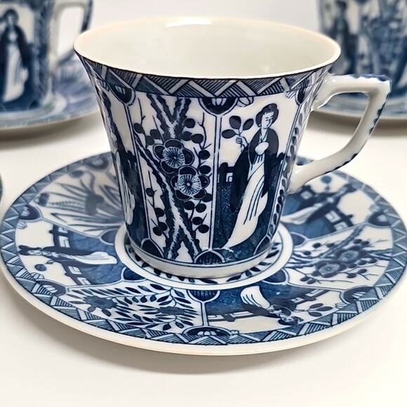 Vintage Blue and White Oriental Teacup and Saucer Set "Long Eliza" China (12 pc) - Picture 6 of 9